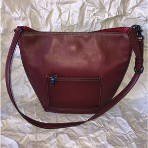 COACH Women's Polished Pebble Leather Dufflette LI/Black Cherry Shoulder Bag